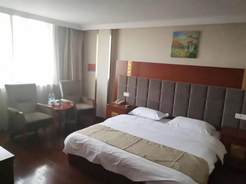 Greentree Inn Zhejiang Taizhou Tiantai Bus Station Express Hotel Exterior foto